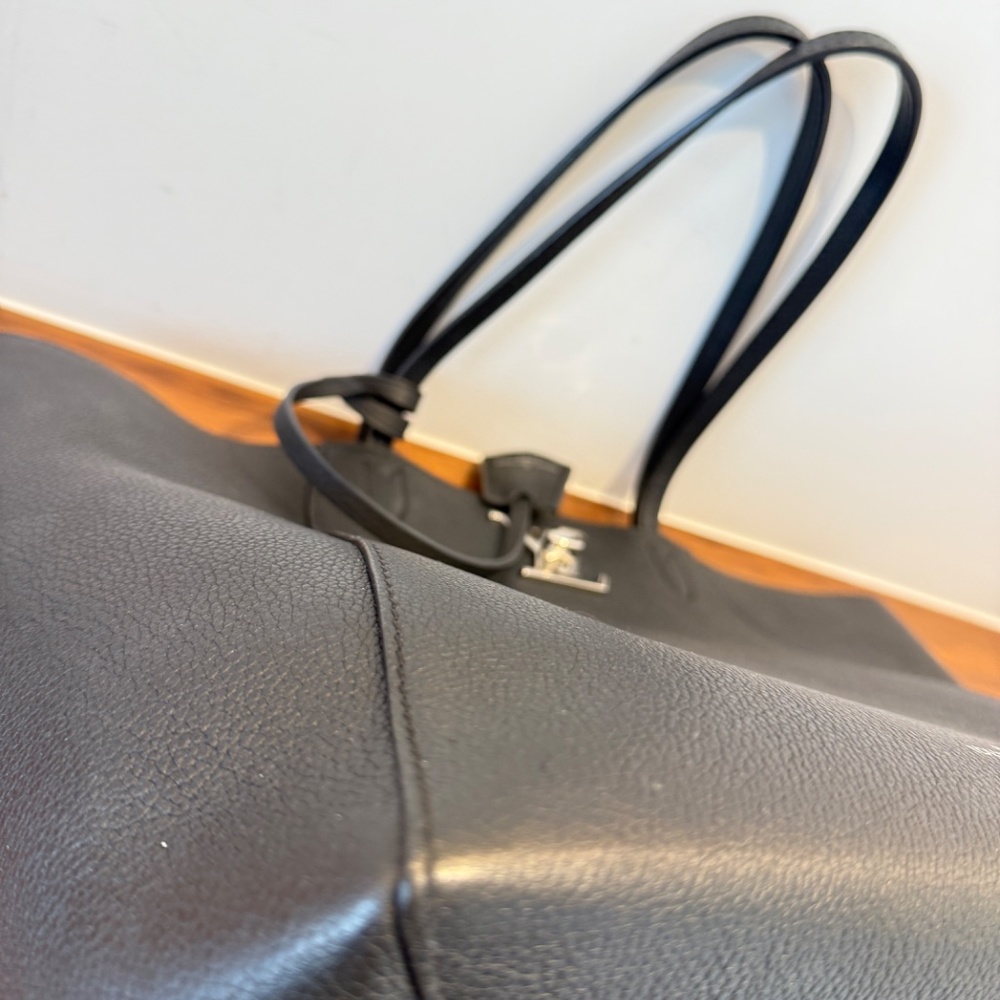SOLD ❌Louis Vuitton Calfskin Cabas Lockme tote in Black - Picture 7 of 13